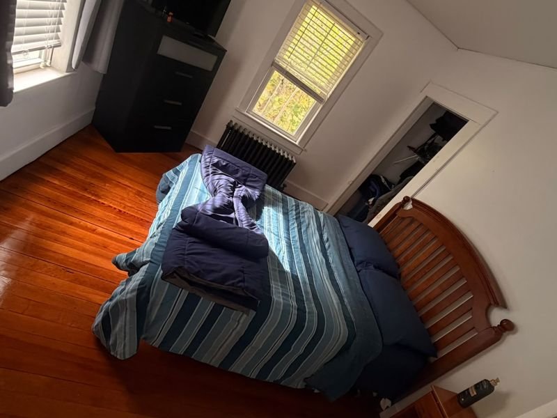 Bedroom after cleaning