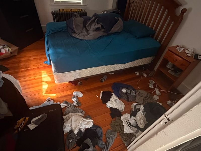 Bedroom before cleaning